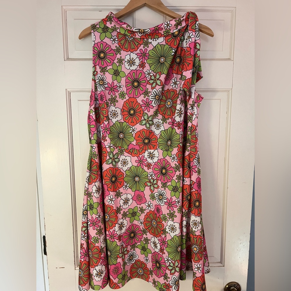 Smak Parkour Pink and Green Sleeveless Dress with Pockets - 18